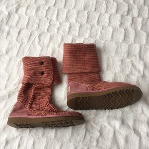 UGG boots-Pink classic Cardy cable knit. Size 9